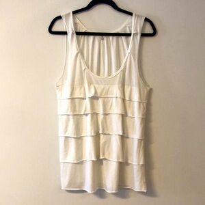 Aritizia Wilfred ruffle sleeveless top